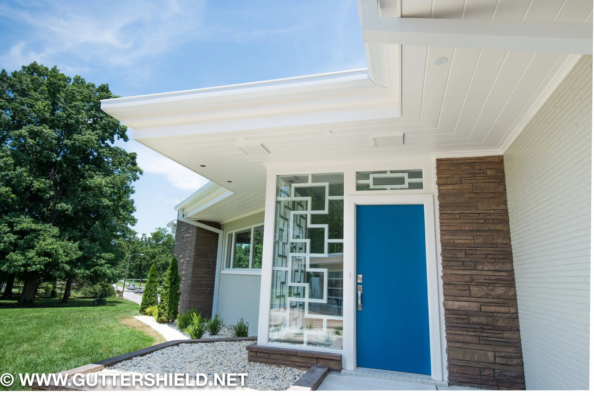 Box-Gutter-White-HOME-2.jpg