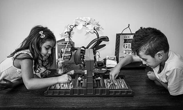 MB-Games &lsquo;Computer Battleship&rsquo; from 1977 proved to be fun, despite a few technical glitches, with the very old electronic circuit board inside 😳🤞📷NikonD3s 
#nikontop #nikonartists #nikoneurope #nikon_portrait #nikonitalia #ricohmafia #