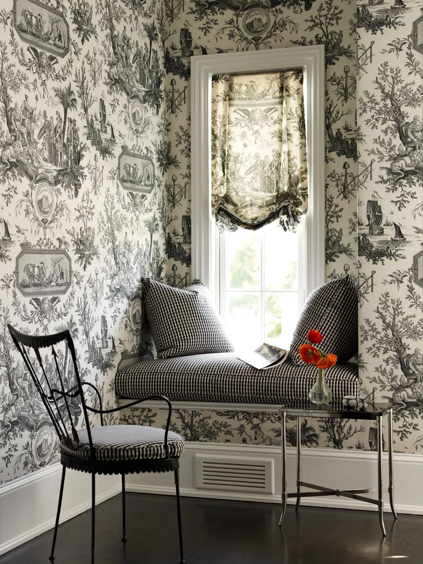 This room is almost 15 years old. However, with the pattern, color and maximalism that is in the mix today, I think it still feels fresh. ⁠
⁠
⁠
⁠
⁠
⁠
⁠
⁠
📷 @ericpiasecki⁠
⁠
⁠
⁠
⁠
⁠
⁠
#gideonmendelson #whatdesigncando #mendelsongroup #designlife #int