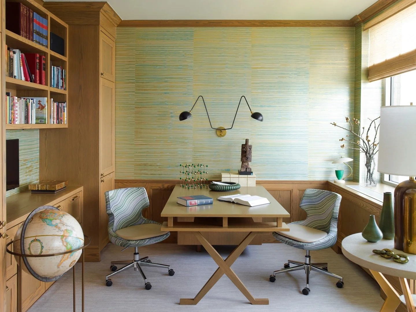 We designed this home office for two clients who are both attorneys. They wanted a space where they could work together. Our goal was to create a space where they could do just that with maximum storage and surfaces.⁠
⁠
⁠
⁠
⁠
⁠
⁠
📷 @ericpiasecki⁠
⁠

