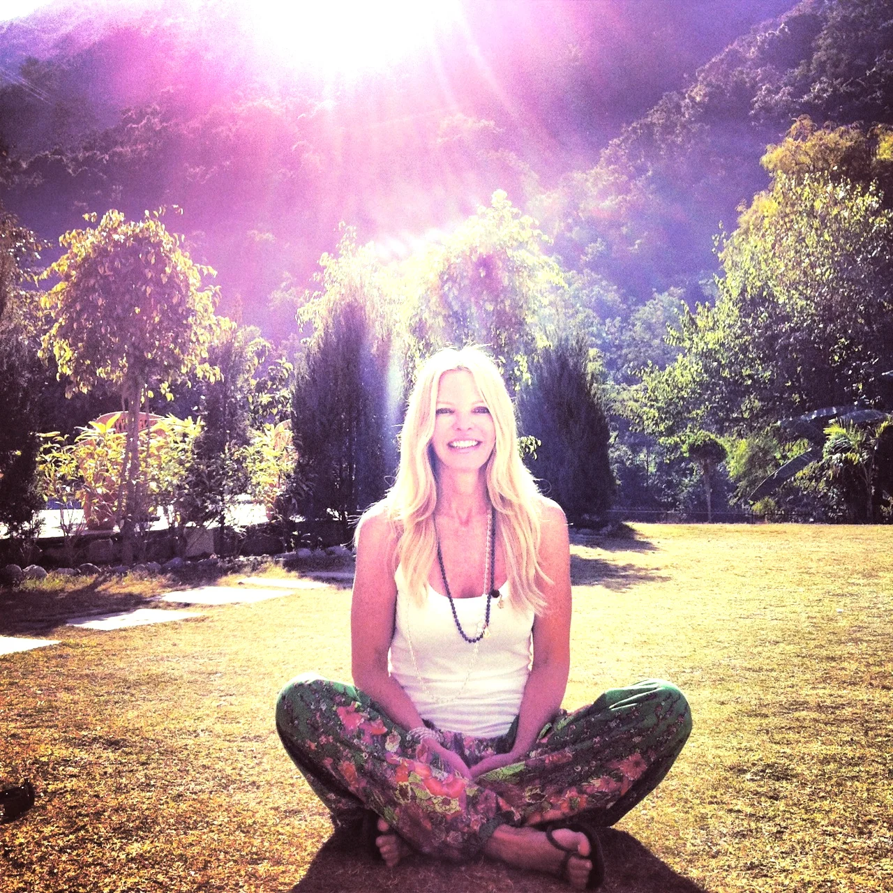shivangi green pants sun brighter .jpg