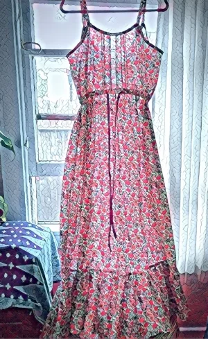 gown.jpeg
