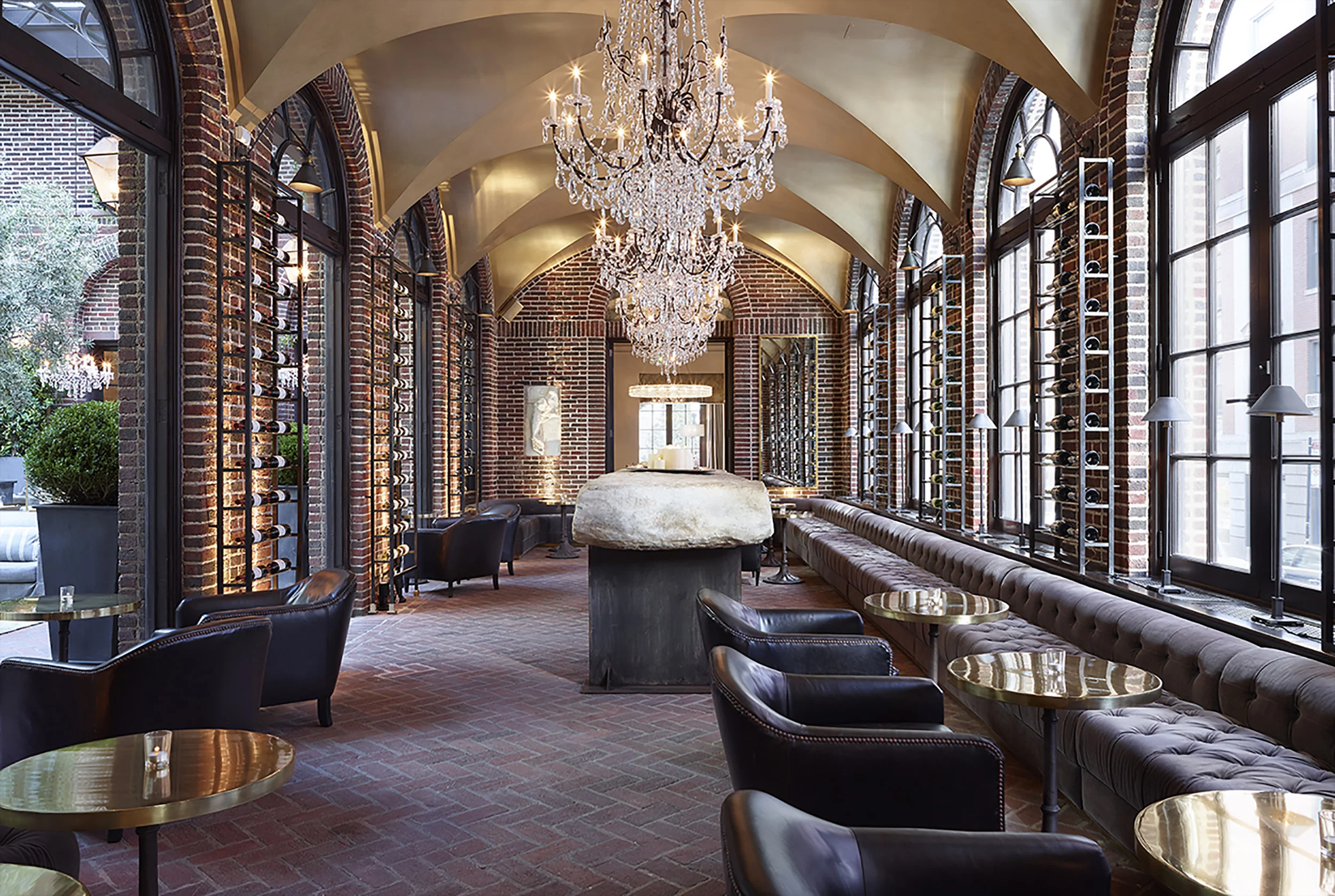 20151002_Chicago_First_Fl_wine_room_COMP copy.jpg