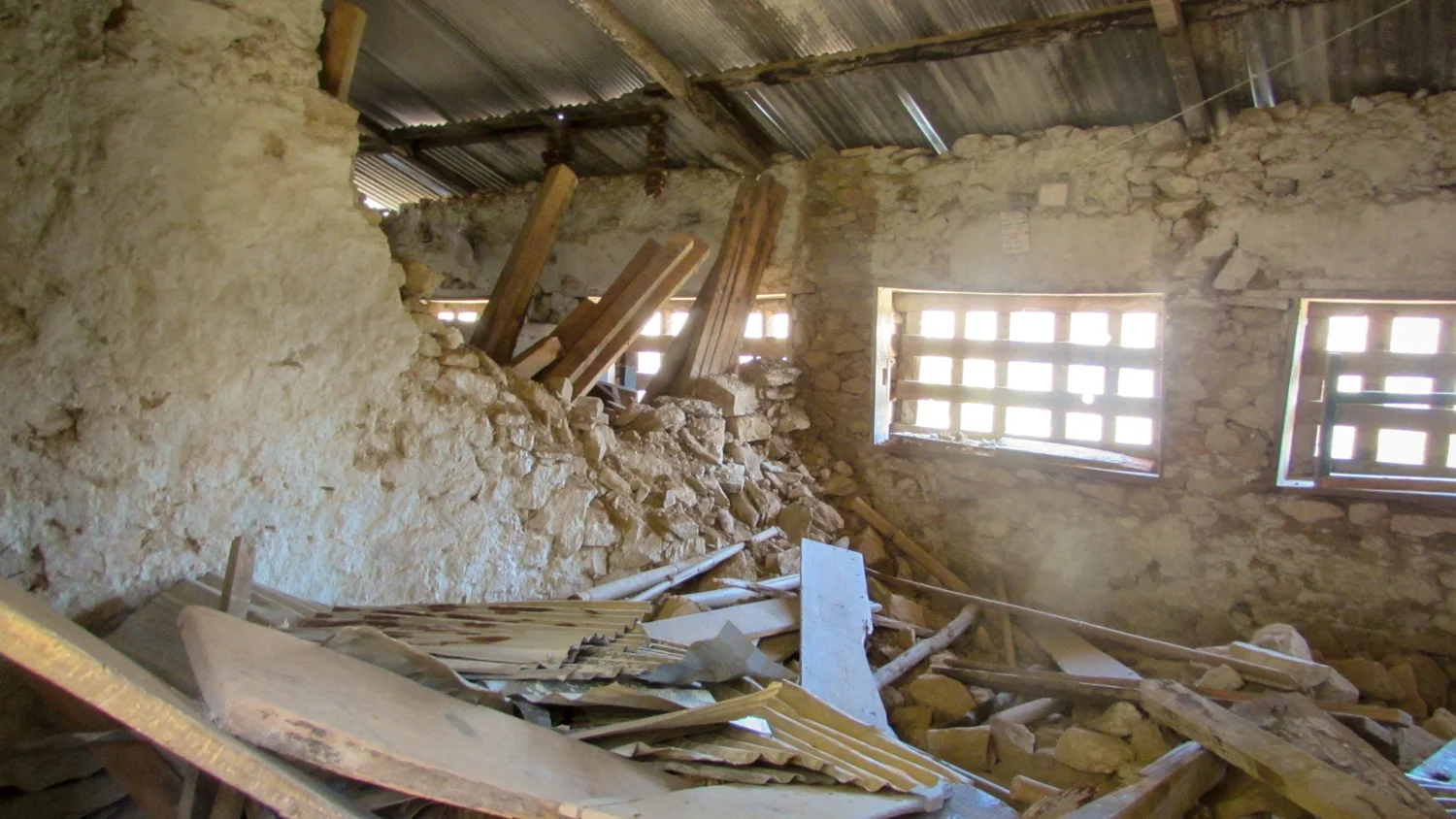 destroyed classroom_earthquake.jpg