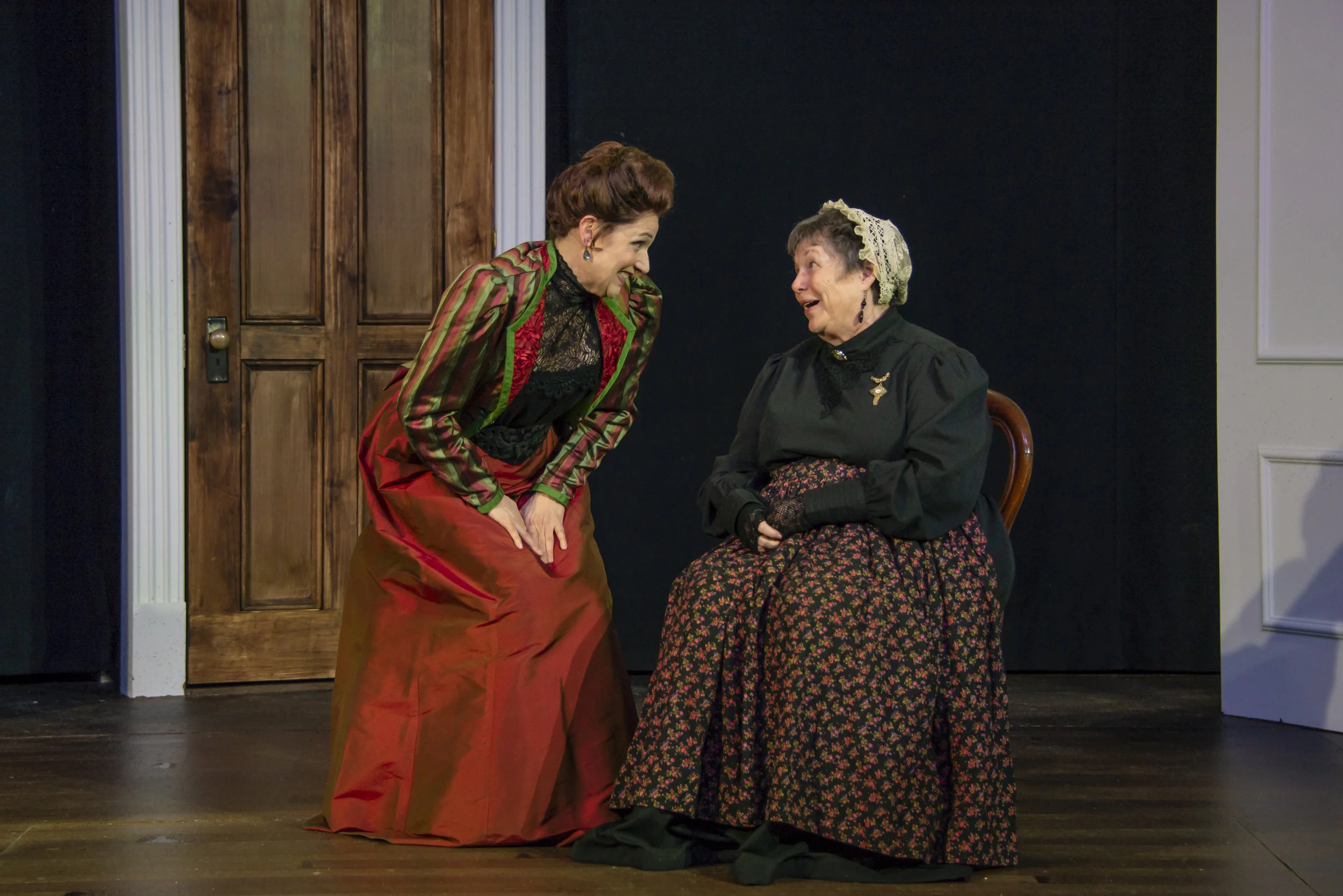  Nancy Duckles, Linda High. Photo credit: Brynn Yeager. 