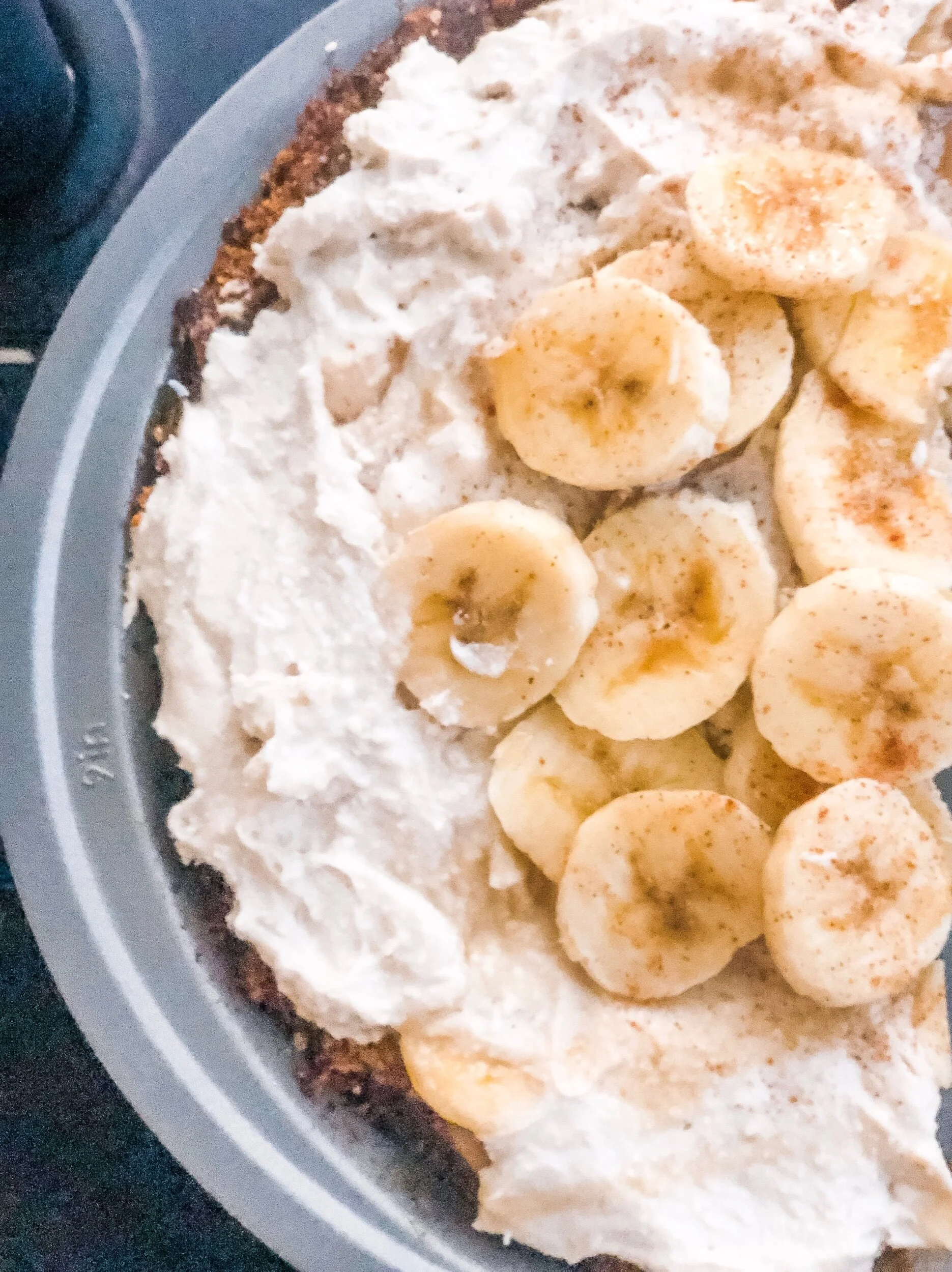 Paleo Banana Caramel Cream Pie