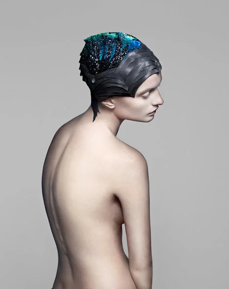 Headpiece Maps Brain Activity