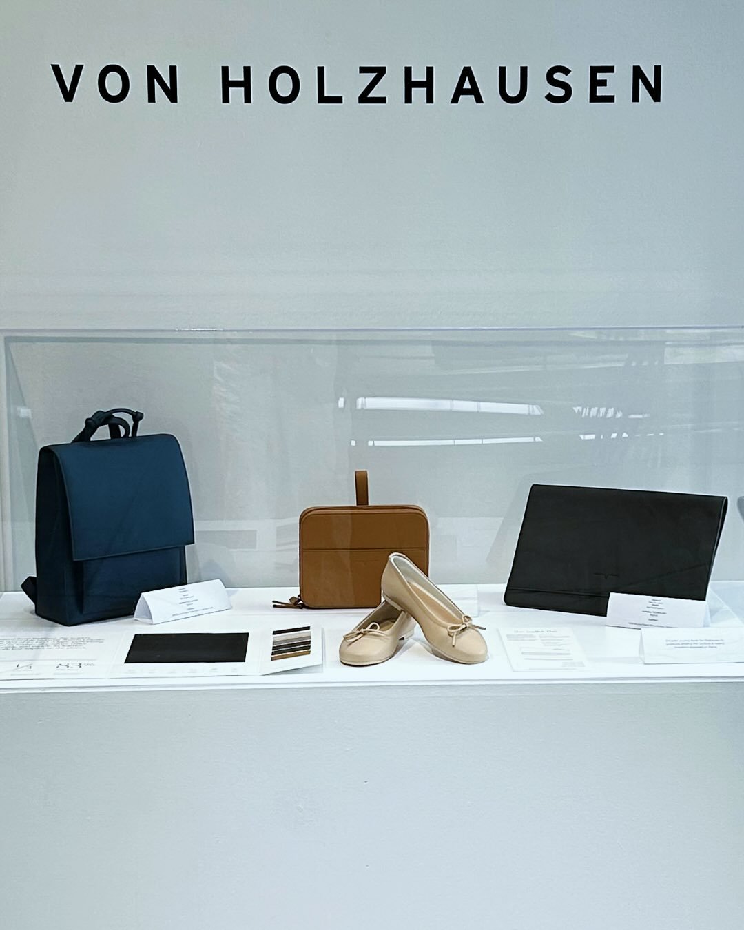 First project as Faculty Director of the Colors, Materials + Trends Exploration Lab (CMTEL)

Thrilled to launch the new @vonholzhausen exhibit at @artcenteredu &mdash; part of @cmtel.artcenter rotating showcase of bio-based innovation, currently feat