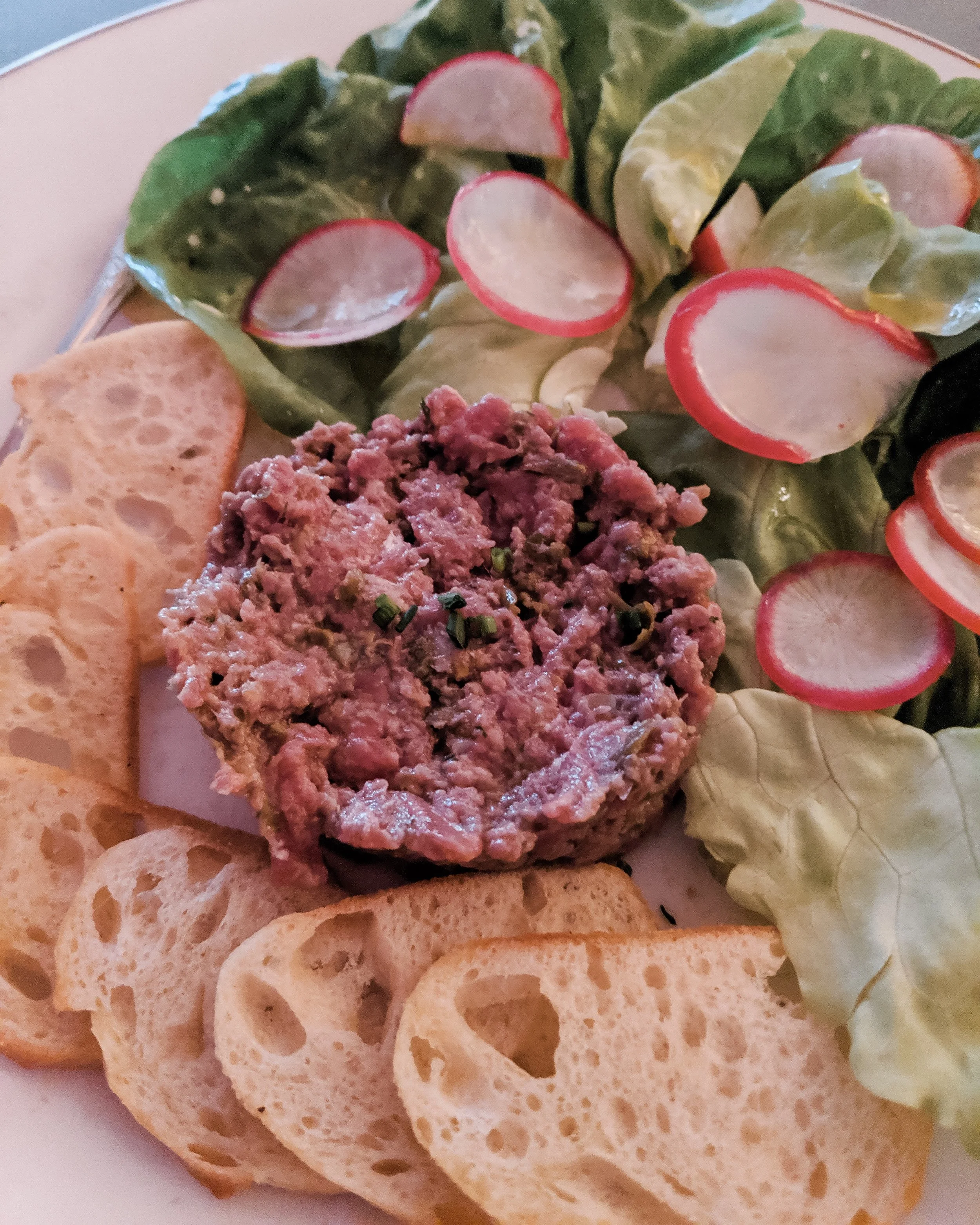 beef tartare.jpg