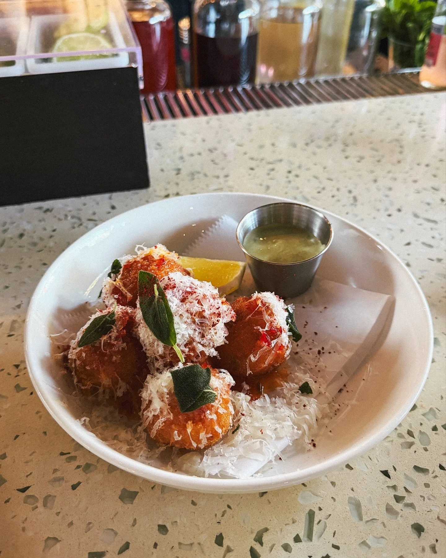 This time of year I try to take advantage of outdoor bars and patios as much as possible and @wildchild_stpete is one of my favorites when I head across the bridge! 

Their menu rotates with the seasons and currently features some really delicious fa