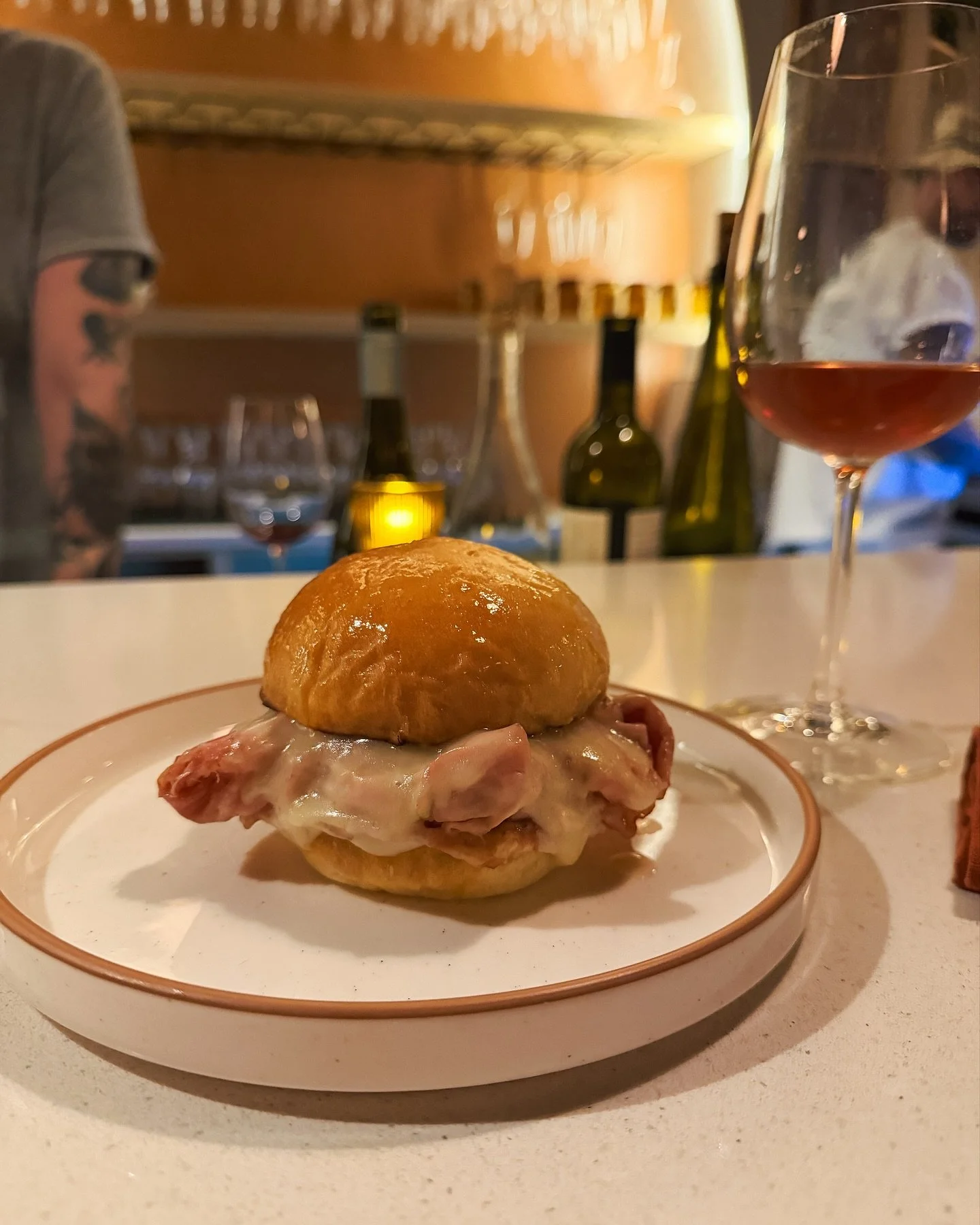 I saw a few posts about @86winebar being in their soft opening and decided to make it a stop on a St. Pete night last week 🍷 

It is, in my opinion, everything a wine bar should be. Cool wine that they'll pour you a taste of before you commit. Thoug