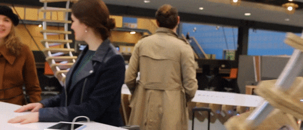 ezgif.com-optimizedaya.gif