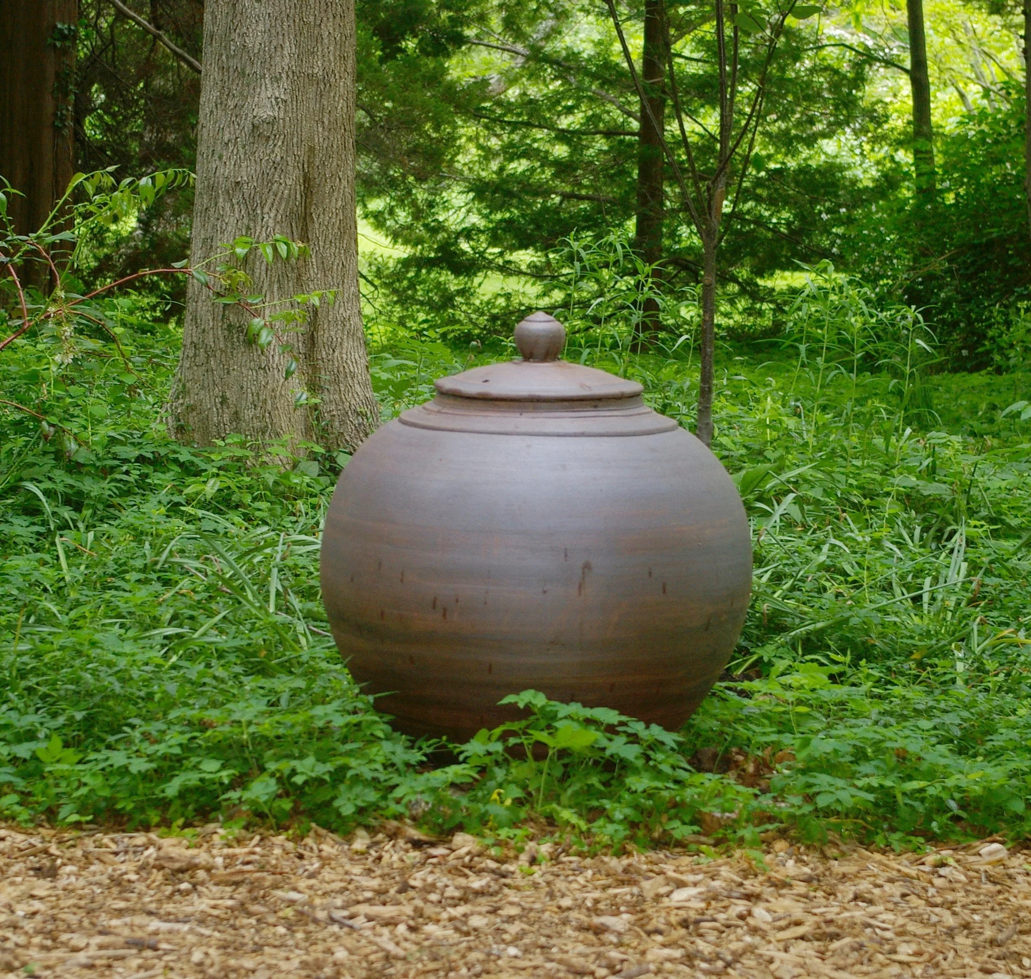 Buddha-belly pot