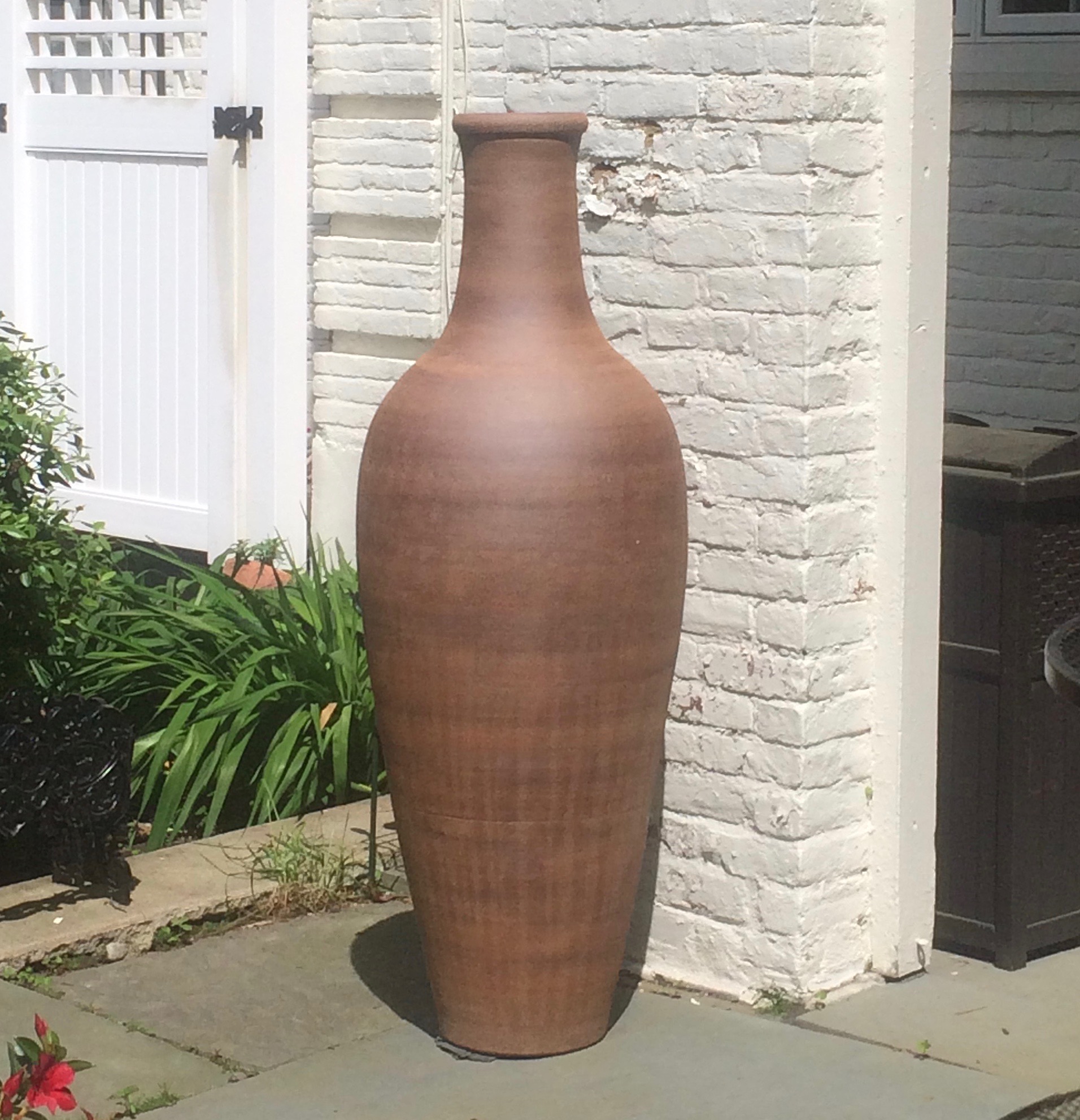 Classic bottle — 50h x 20w — $3,400