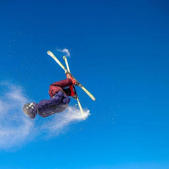 What a week. 
#Skiing #Meribel #M&eacute;ribel #3Valleys #ValThorens #France #SkiTrip #WinterHoliday #BlueBirdDay
