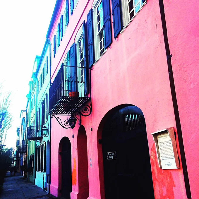 RainbowRowCharlestonSouthCarolina.jpg