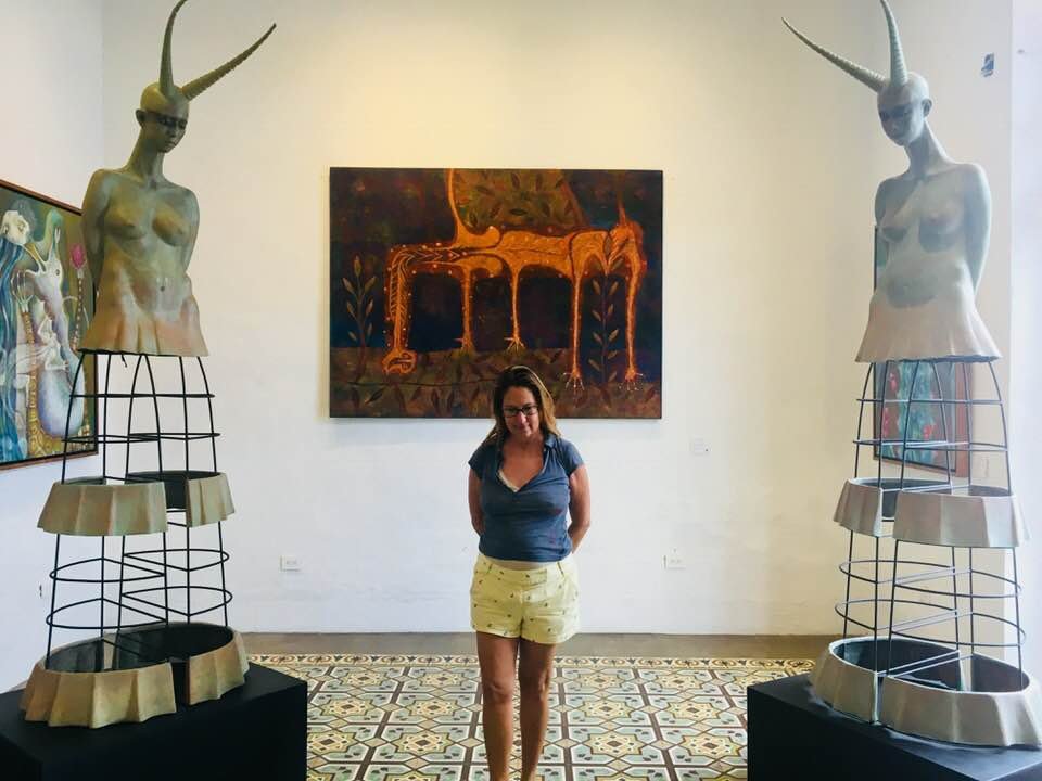  Nahualli Gallery. Paintings by Abel Vázquez, sculpture by Melva Medina. 