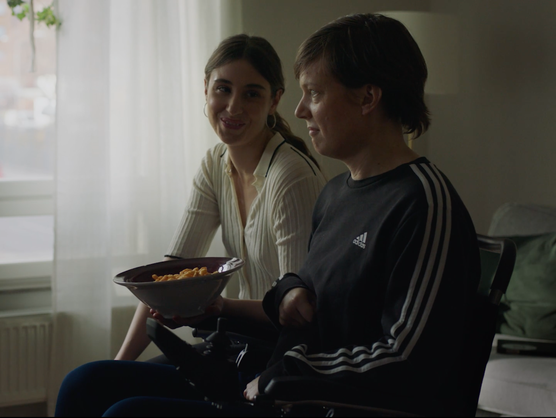 "Alive"; An Intimate and Patient Film from Swedish Filmmaker Jimmy Olsson