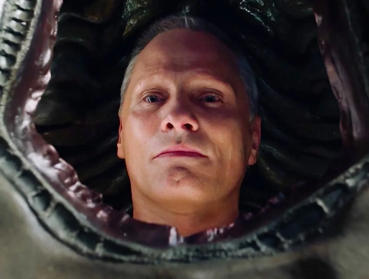 MOVIE REVIEW: Bodily Revolts Become Revolutions in "Crimes of the Future"