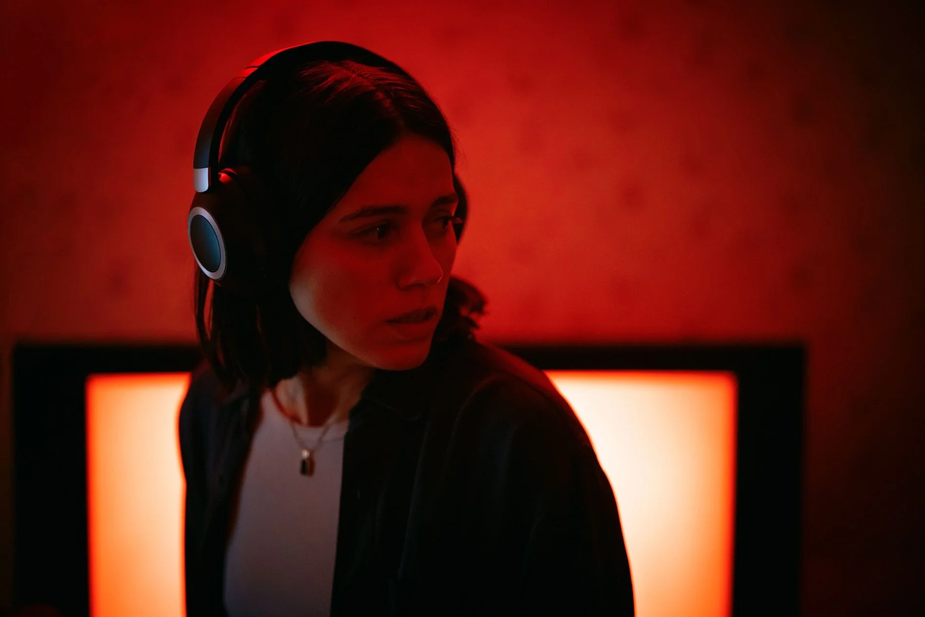 Movie Review: Lethargic Podcast Horror Flick “Undertone” Begs For 2X Speed 