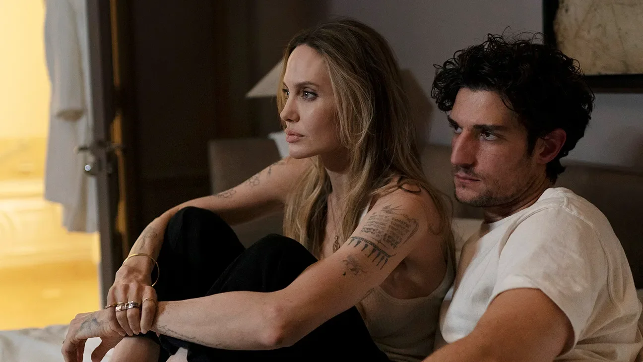 Movie Review: "Couture" Loses The Thread