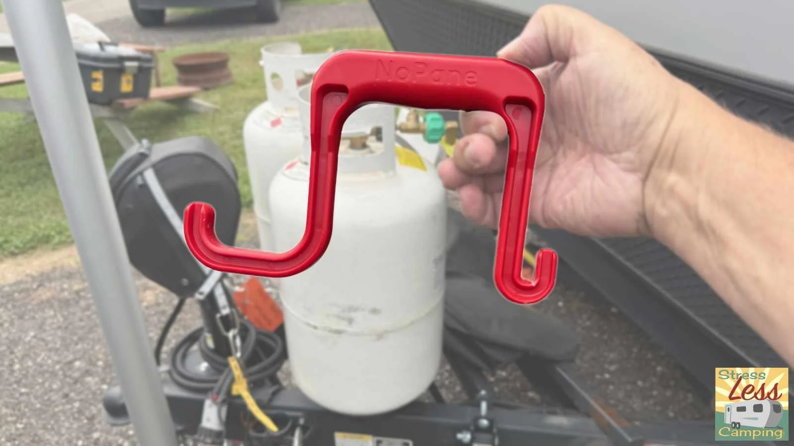 The NoPane propane tank carry handle