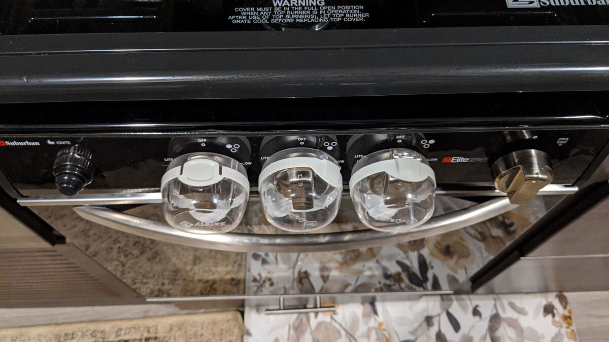 baby-knobs-on-RV-stove.jpg