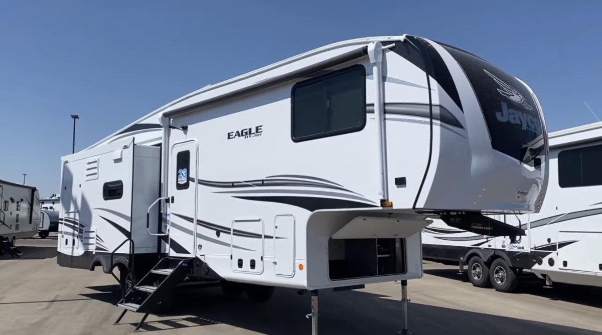 Jayco 27RS exterior