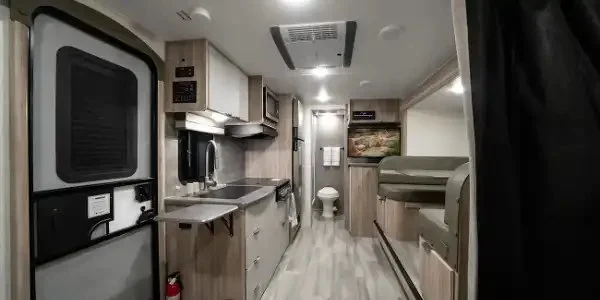 Winnebago Micro Minnie 2108DS FLX RV review