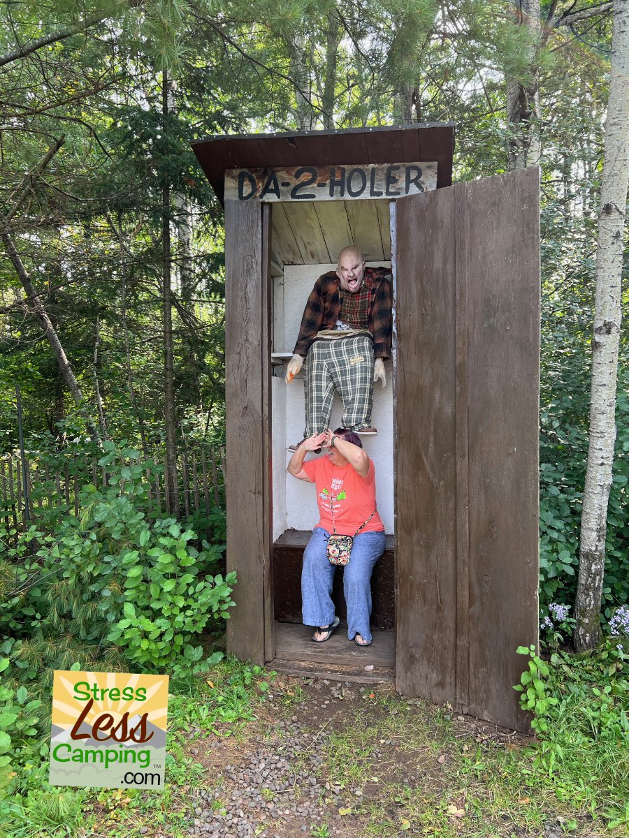 Peggy chose the wrong seat in da 2-holer at Da Yoopers Tourist Trap