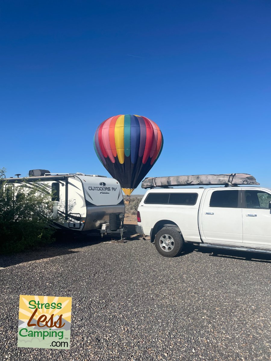 Our boondocker guests got to view a hot air balloon landing
