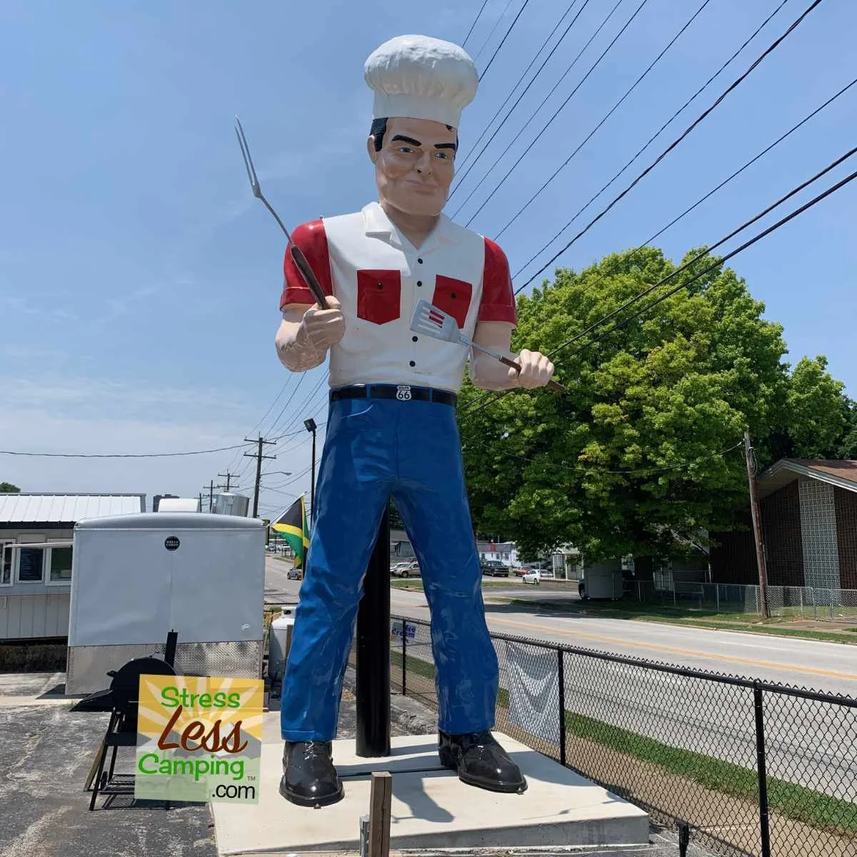 Chef Muffler Man Springfield MO.jpg
