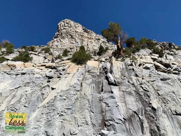 Mammoth Lakes GeoBio postpile