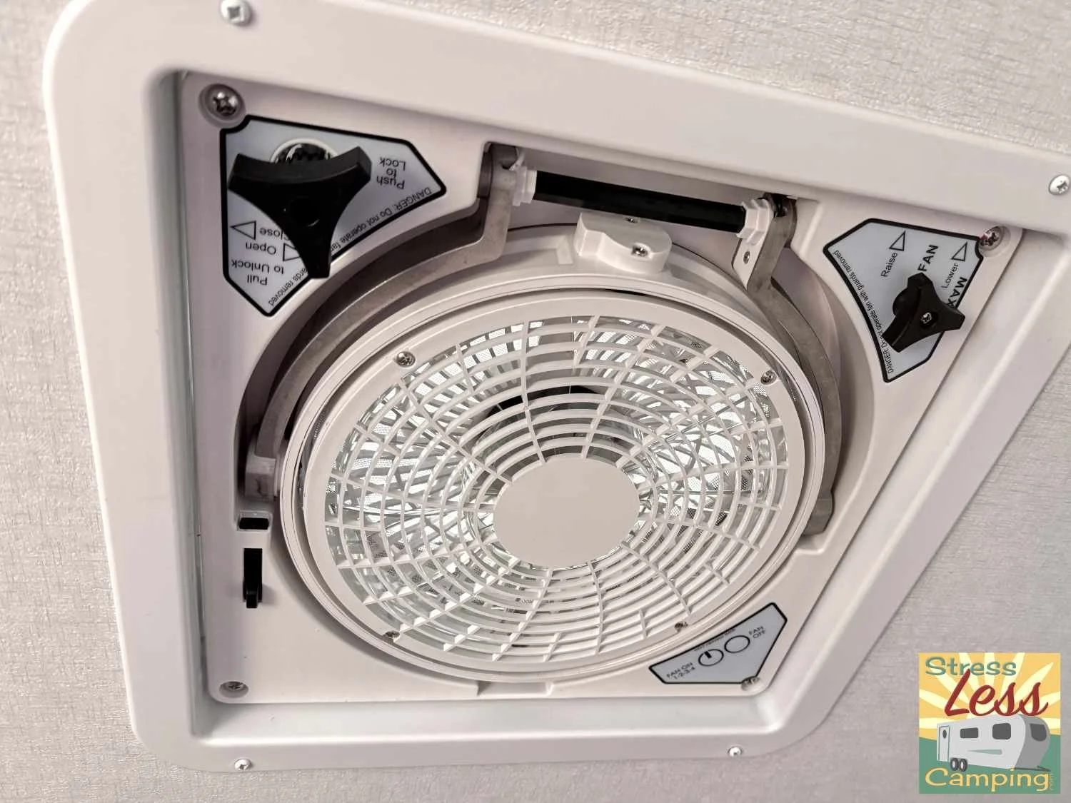 The MaxXair Pivot fan can move up to 400 cubic feet of air per minute on 12 volt power.jpg