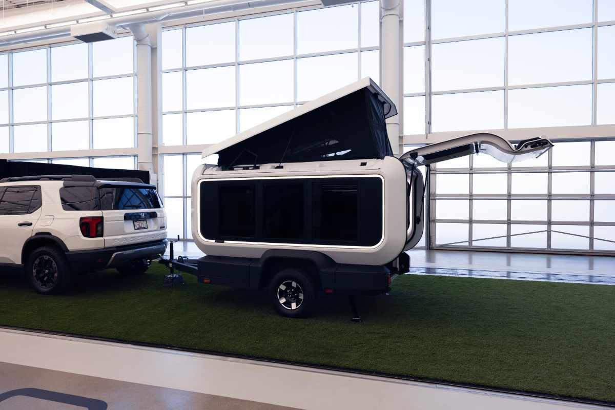 09 Honda Base Station Prototype.jpg