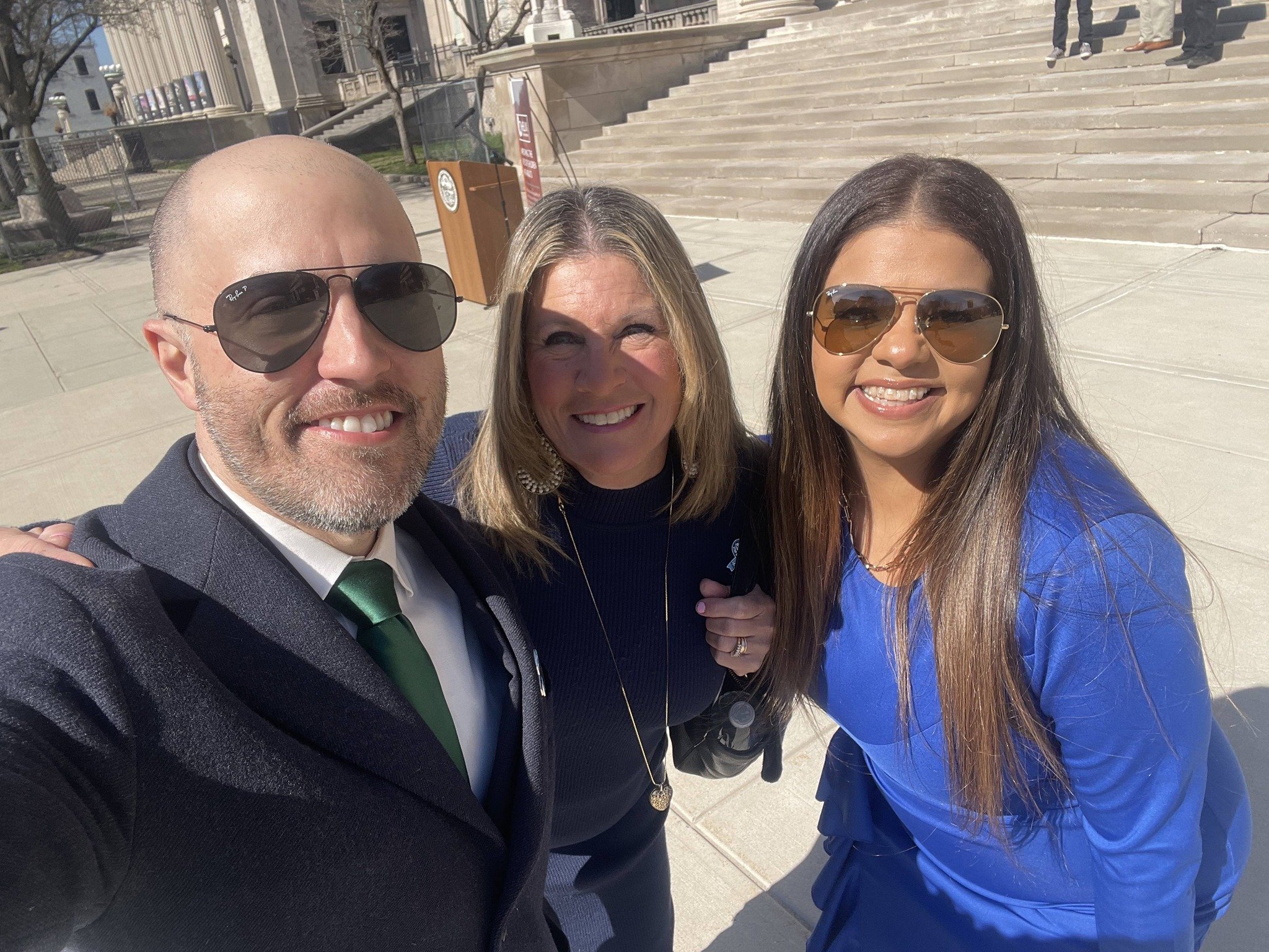 flag raising 20268.jpg