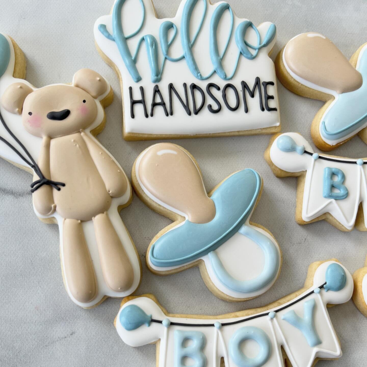 Hello Handsome 🩵🤍

#teddybearcookies 
#oregoncookier
 #decoratedcookies #americolorgel #decoratedsugarcookies #royalicing #cookieart #sugarcookies #partyfavors #customcookies #cookiesofinstagram #cookiegram #instacookie #grammycookie #portlandcooki