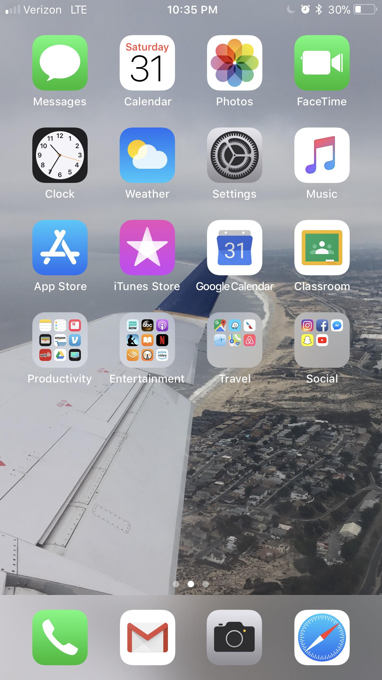 31 years old (yikes) / North Carolina, loving & exhausted / +overcast (far superior to Apple’s podcast app) / -Yelp (I live in NC...) / a quick snapshot of our flight leaving Monterey, CA, our favorite destination and future retirement location