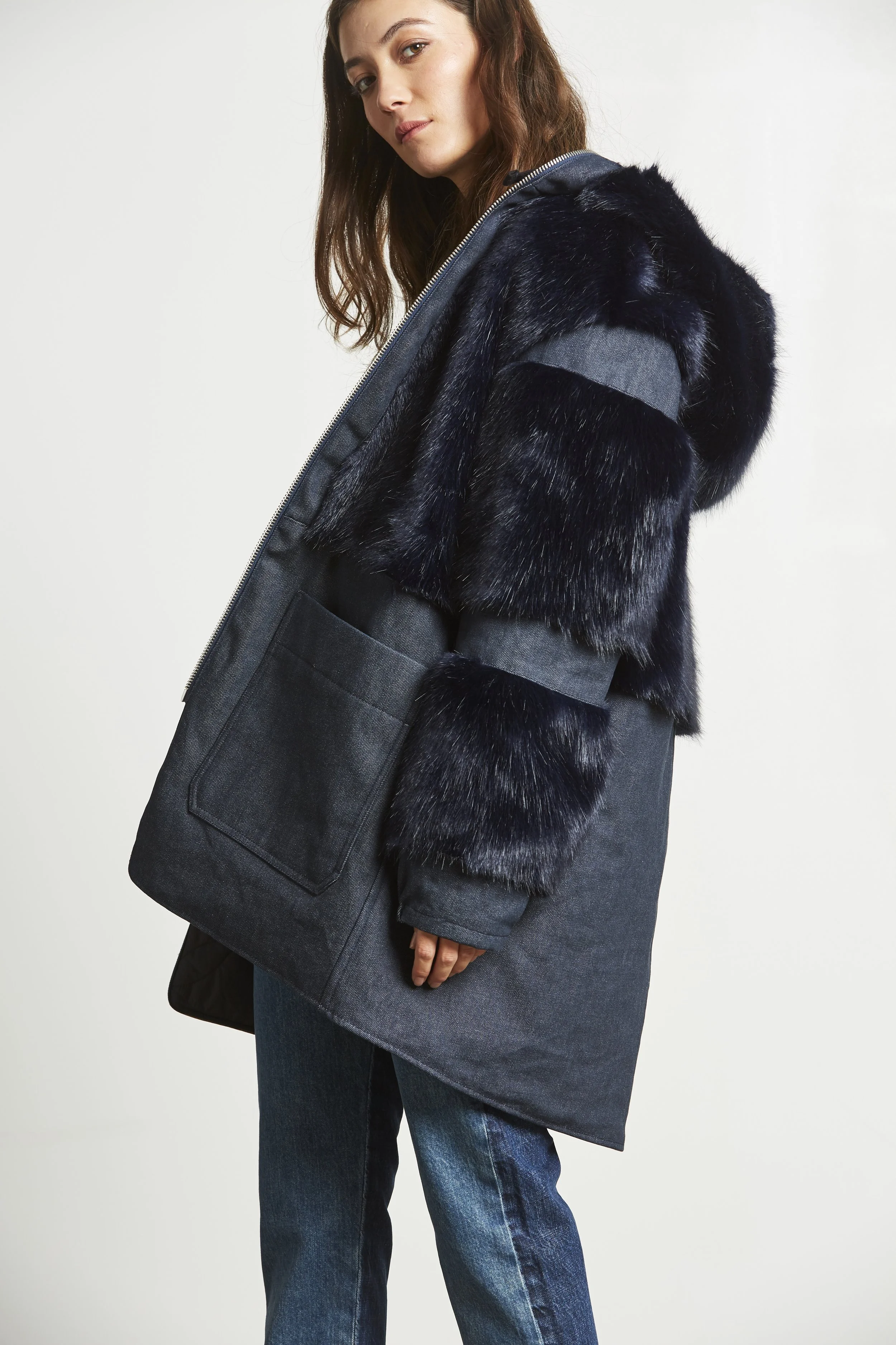 *22-18_H2_Levi_LMC_Look_12_W_3050.jpg
