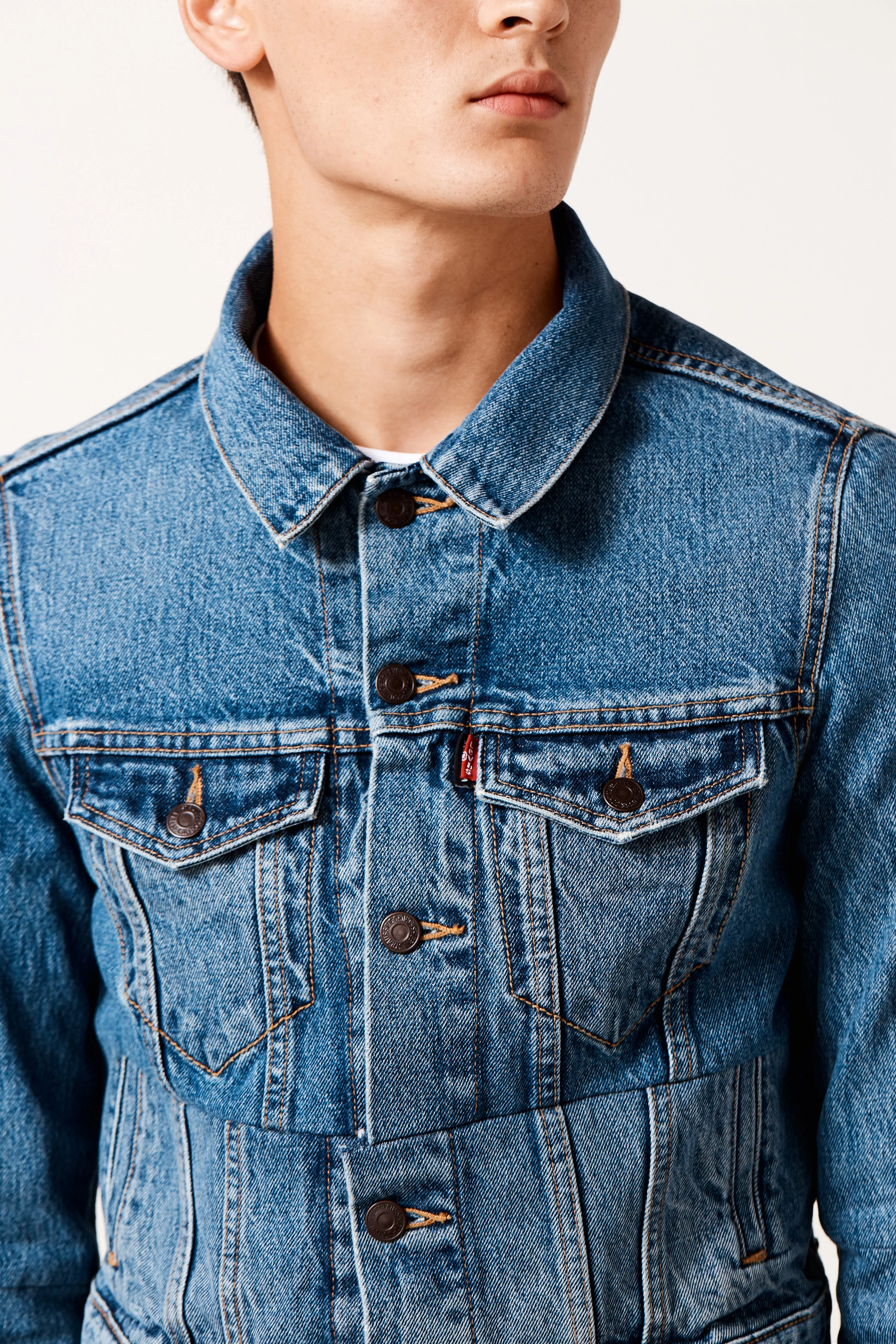 *17_H1_VETEMENTS_M4_DETAIL_30582.jpg