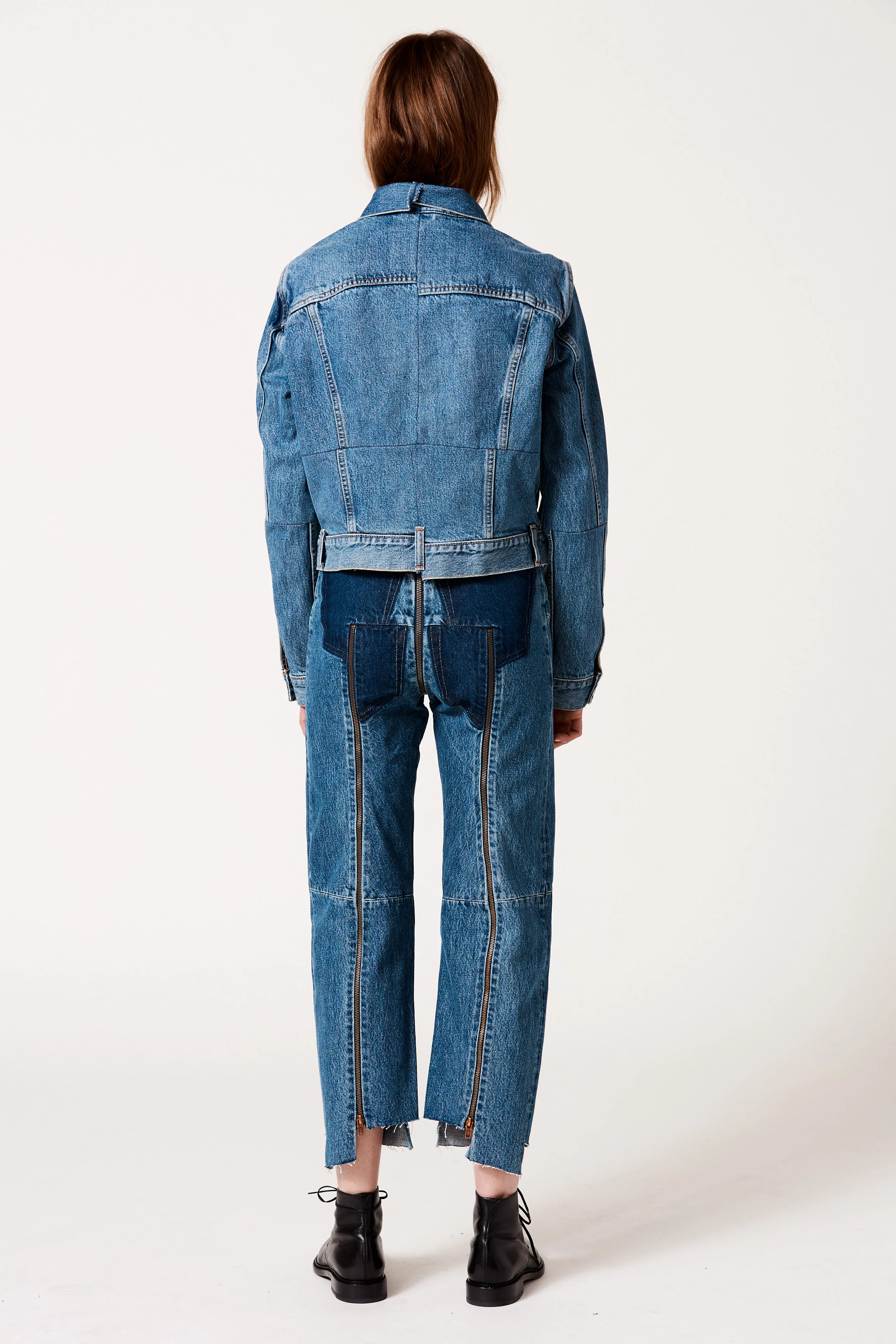 *17_H1_VETEMENTS_W6_BACK_30863.jpg