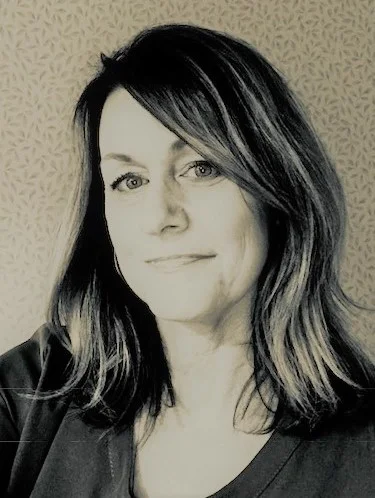headshot 3.jpg