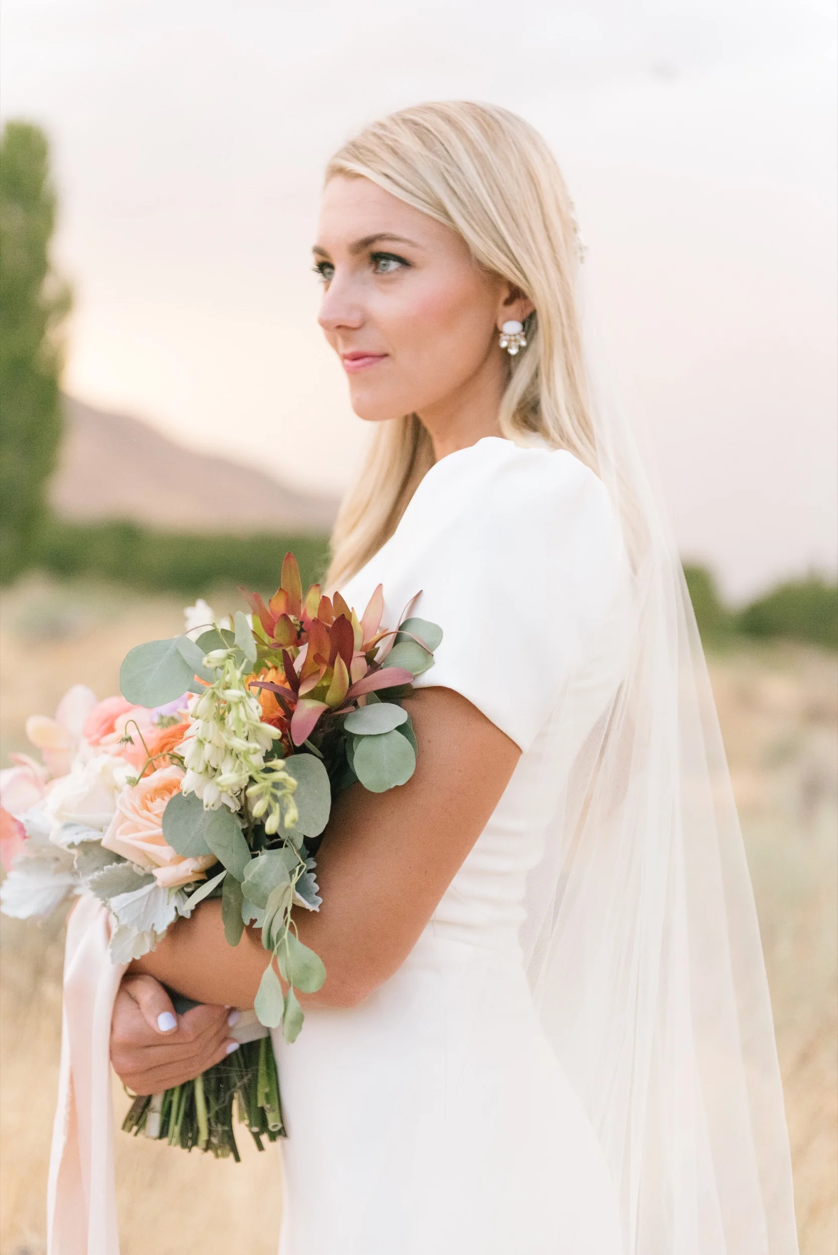 CLARITY LANE utah county bridals-36.jpg