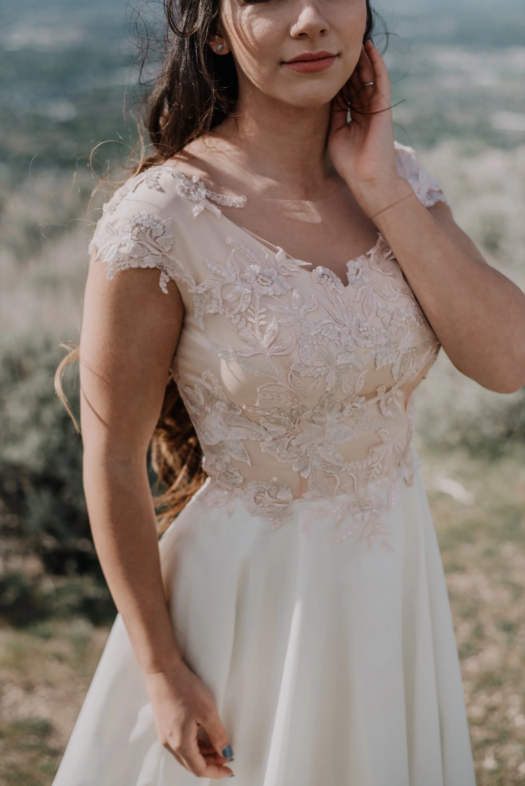 Clara Smith Photography - Draper Utah Modest Wedding Dress -11.jpg