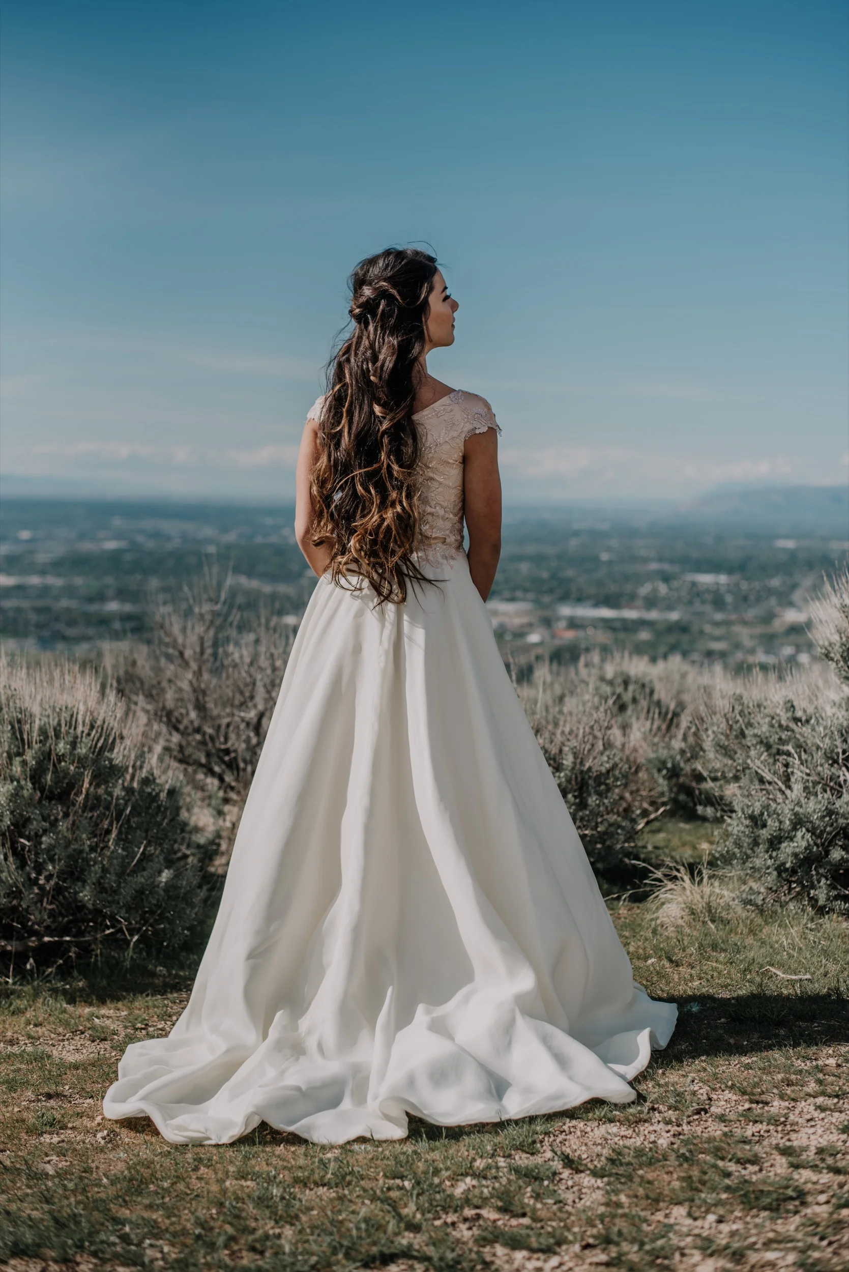 Clara Smith Photography - Draper Utah Modest Wedding Dress -33.jpg