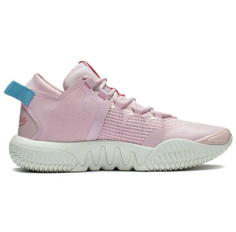 Li-Ning Badfive 2 Low 'Pink Iridescent'- SIZE 9 — Celebrity Sports