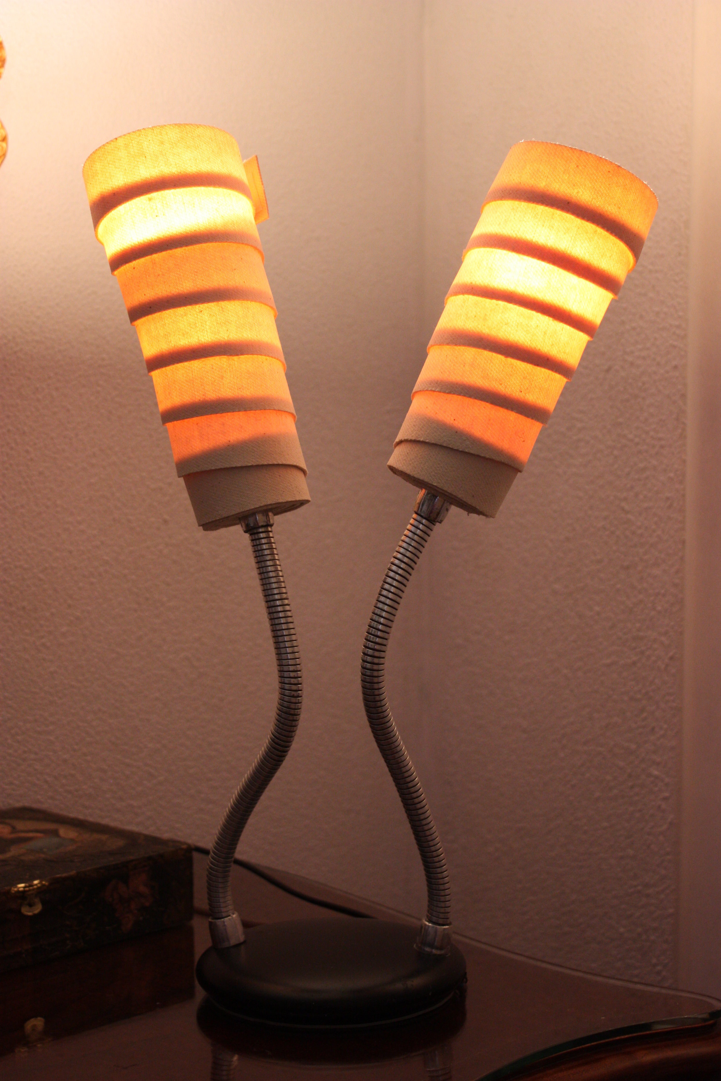 Biónica lamp. Metal y textil.