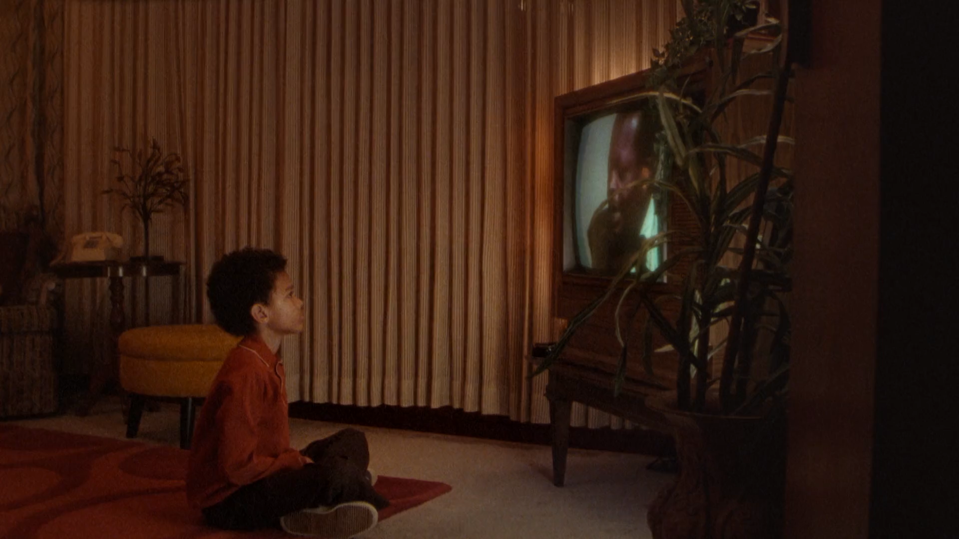 JUNOS_ALL OUR SOUND_70s.Still002.png