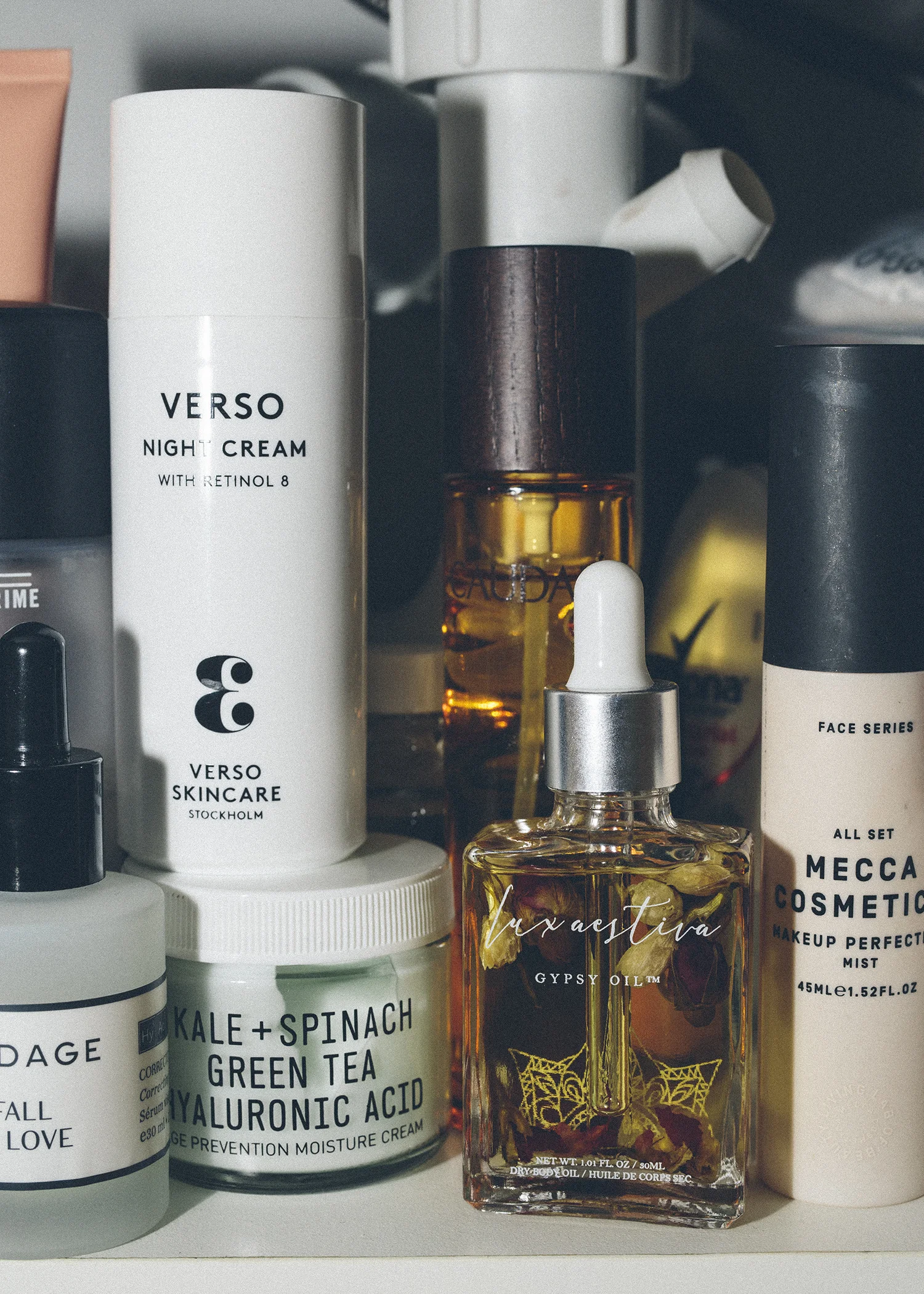 Stylesnooperdan Shelfie 5.jpg