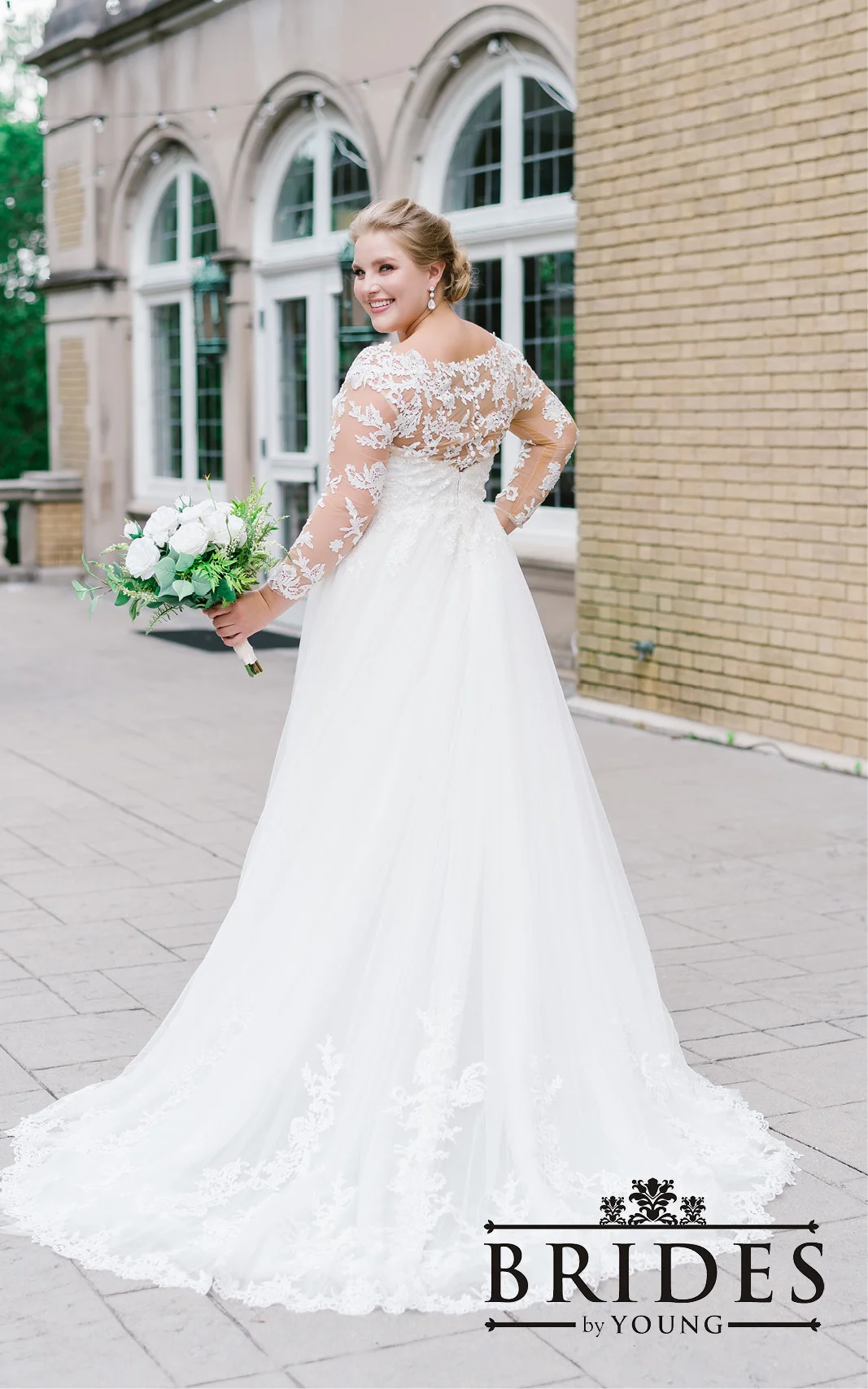 BridesbyYoung-2020Collection-PlusSizeBridalBoutique-CurvyWeddingDressInspiration-125.jpg